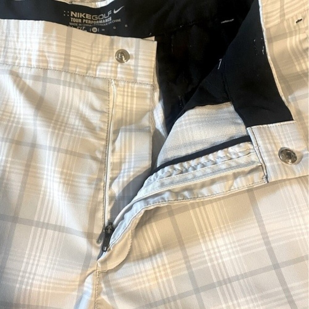 Men’s Nike Golf tour performance dri-fit shorts light grey plaid size 36 - Picture 5 of 10
